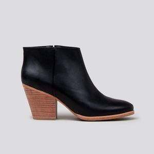 Rachel Comey Mars Black/ Natural wood